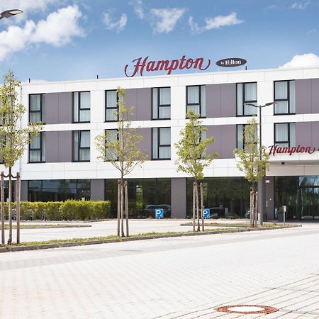 Hampton By Hilton Munich Airport South Otel Hallbergmoos Dış mekan fotoğraf