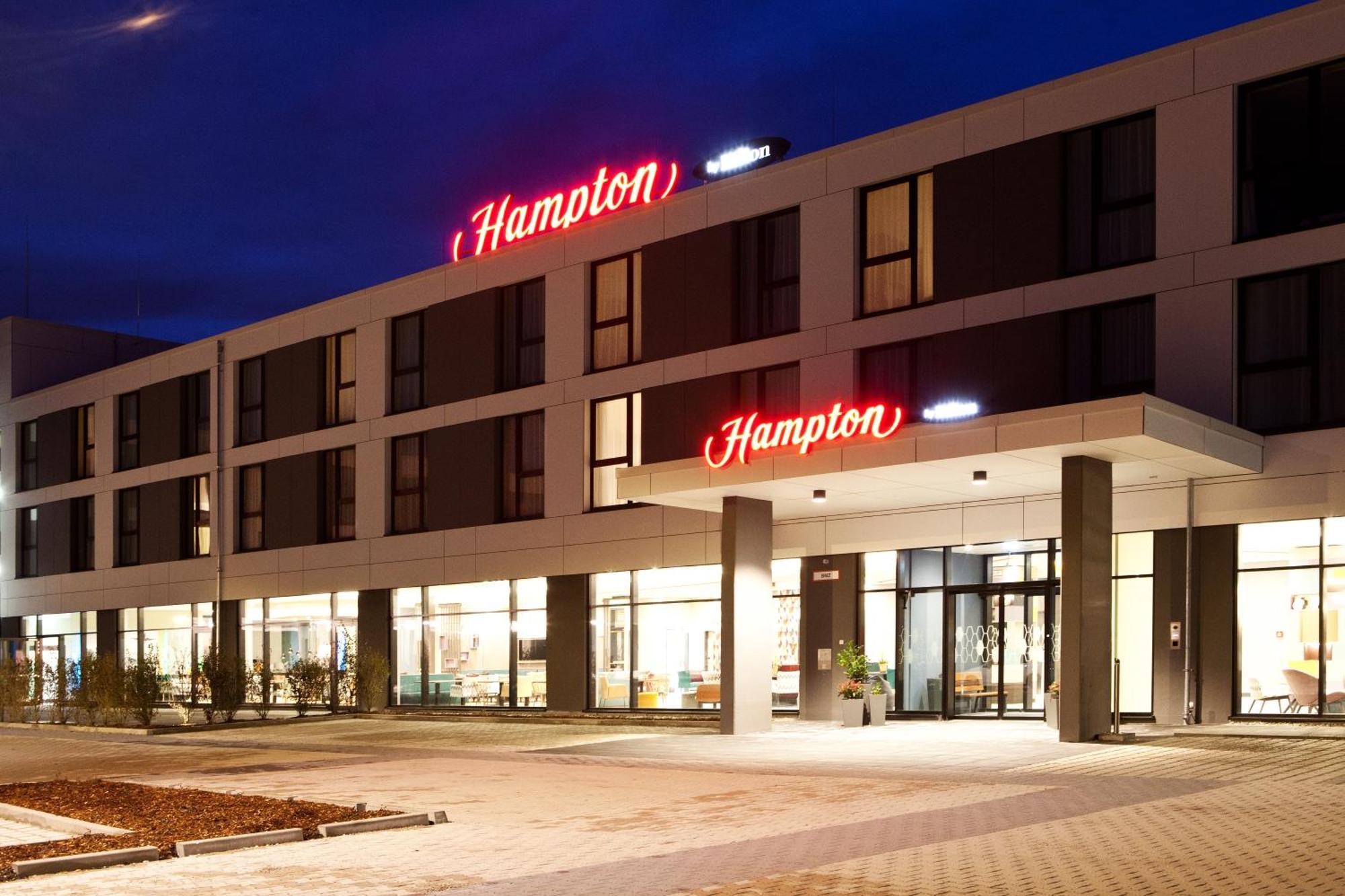 Hampton By Hilton Munich Airport South Otel Hallbergmoos Dış mekan fotoğraf